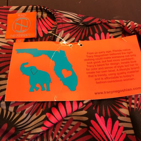 Tracy Negoshian Shelby Layered Flowers black pink gray shift dress Medium NWT - Picture 6 of 14